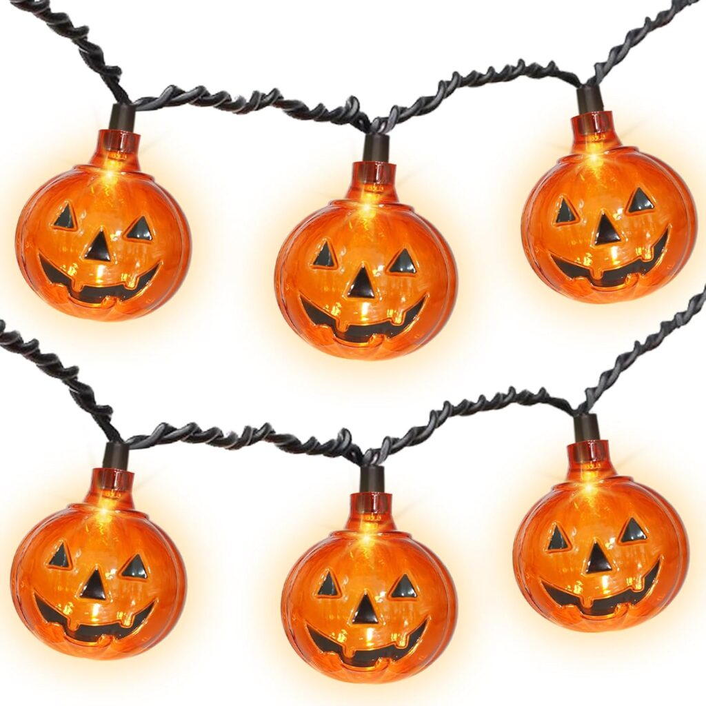 Pumpkin shaped string lights